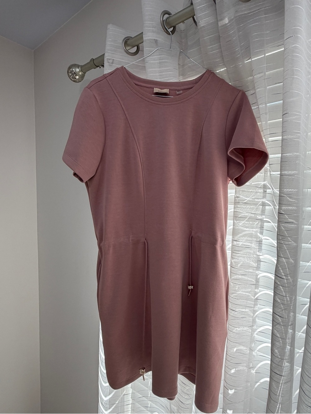 Elie Tahari Dusty Rose Short Sleeve Midi Dress